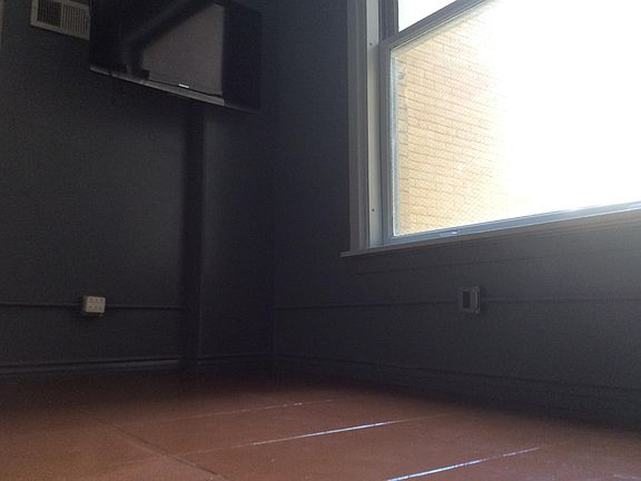 3rd image of 215 W 7th St APT 704