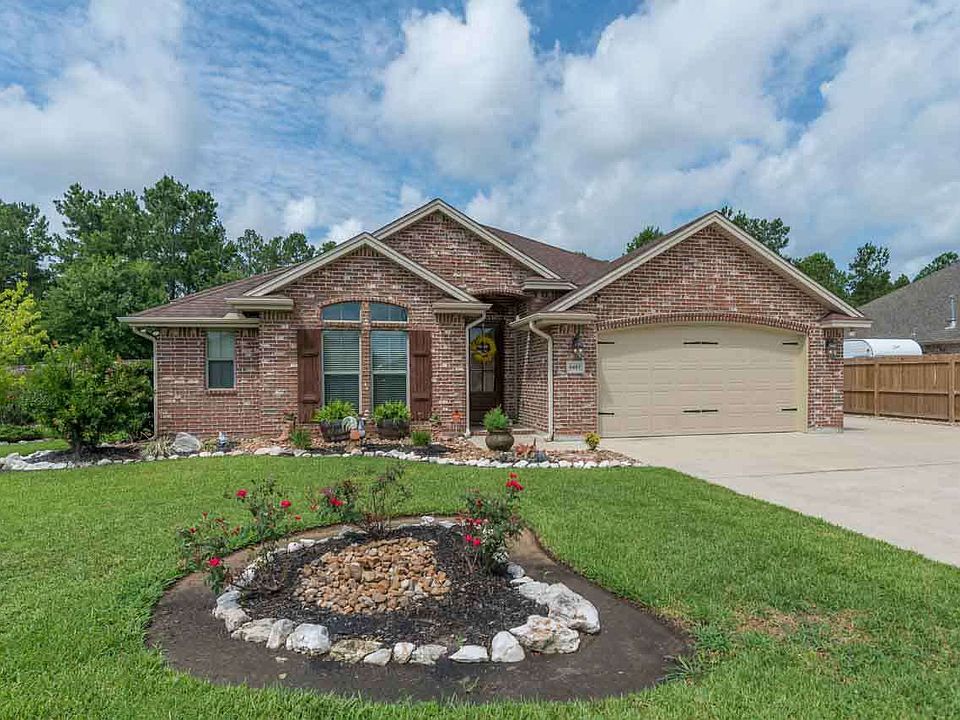 1st image of 6485 Woodridge Dr