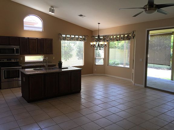 4th image of 6747 E Paradise Ln