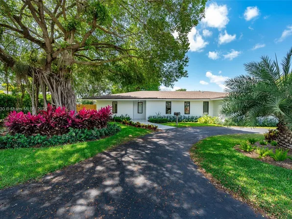 7638 SW 167th St, Palmetto Bay, FL 33157