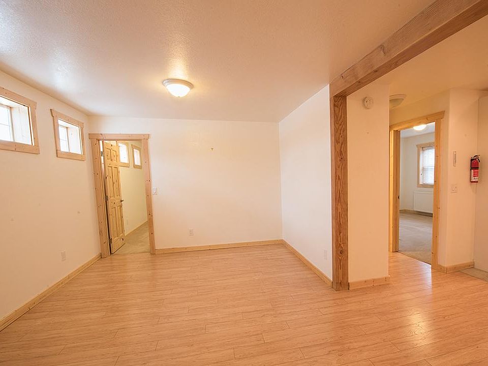 1st image of 422 S Washington St #7