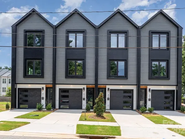 204 Mattoon St, Charlotte, NC 28216