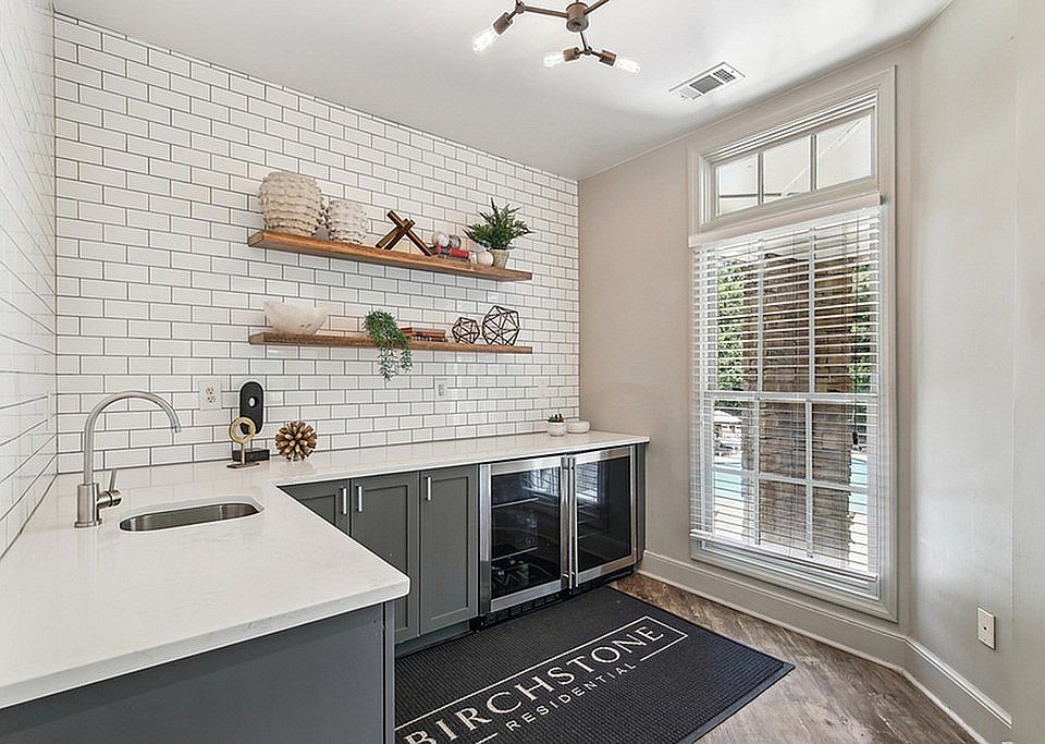 Interior - Clubhouse