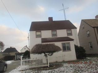 1378 Crescent Rd SW, Canton, OH 44710