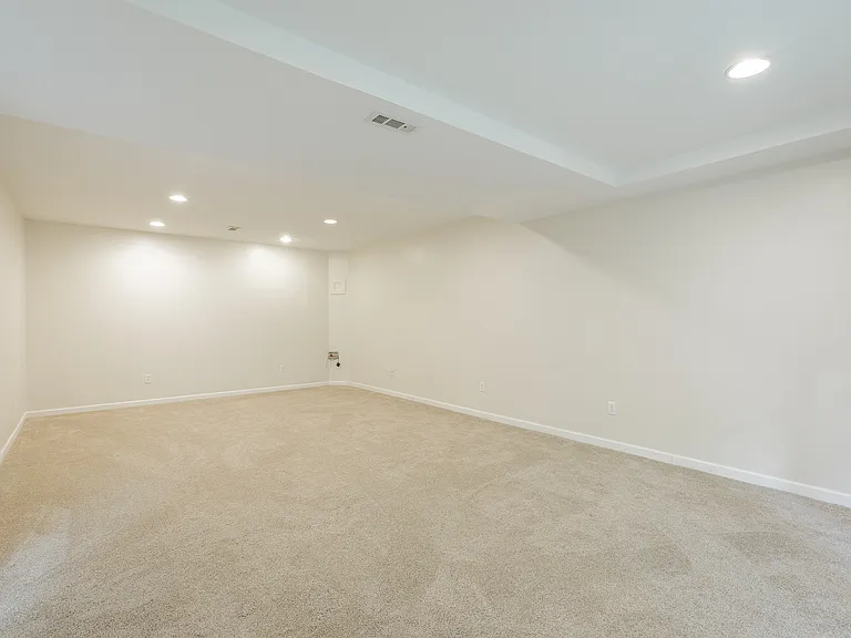 7194 British Rd — Photo 50