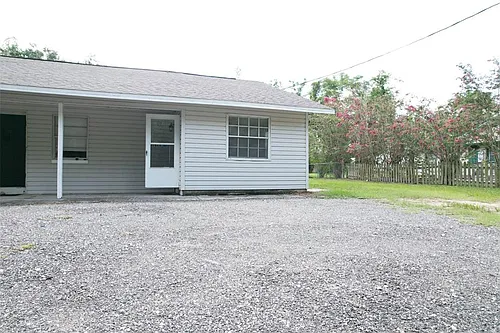 619 Knowles Rd #B Photo 1