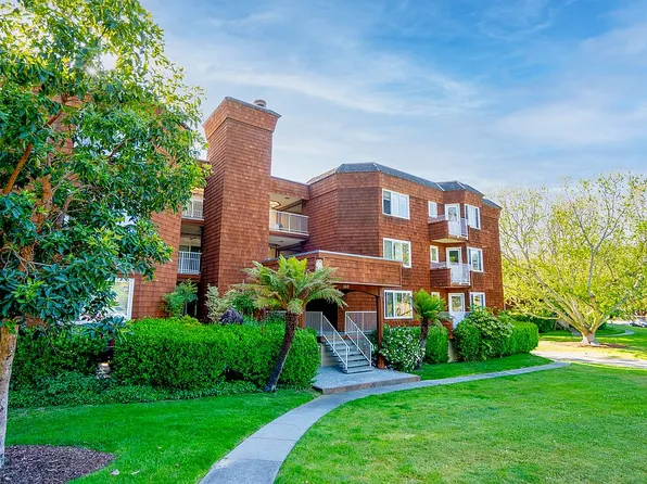 160 Seminary Dr APT 3B, Mill Valley, CA 94941