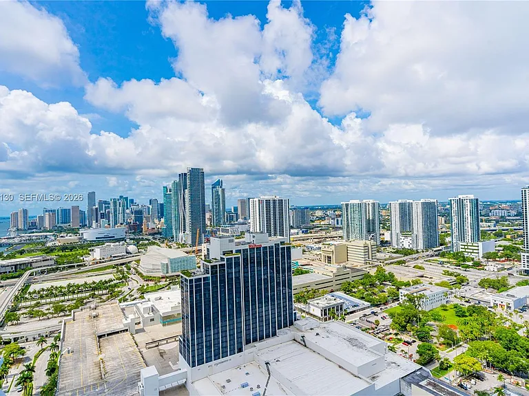 1750 N Bayshore Dr #3914 — Photo 31