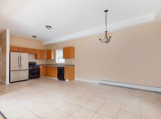 21 Fairview Ave #1, Poughkeepsie, NY 12601