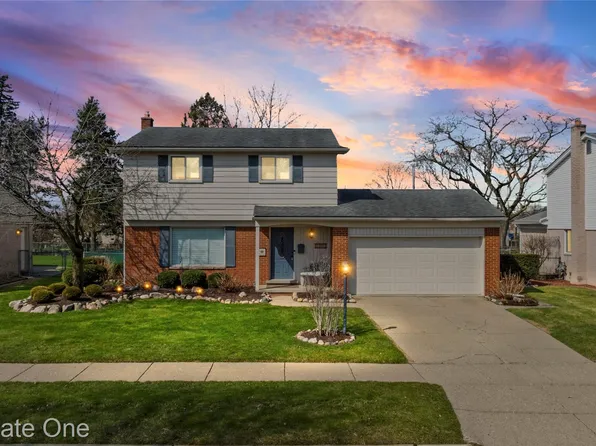 14061 Woodside St, Livonia, MI 48154