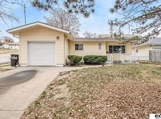 4421 N 53rd St, Omaha, NE 68104