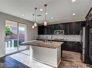 8611 Loretta Bay St, Las Vegas, NV 89178