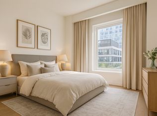 202 Broome St #7K, New York, NY 10002