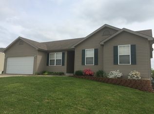 171 Granite Pointe Ln, Winfield, MO 63389