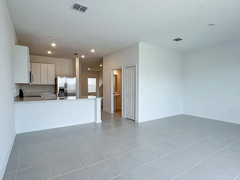 2607 Skyline Loop — Photo 14