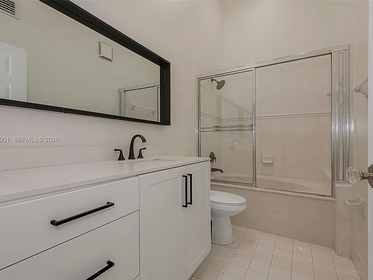 18823 SW 28th St — Photo 24