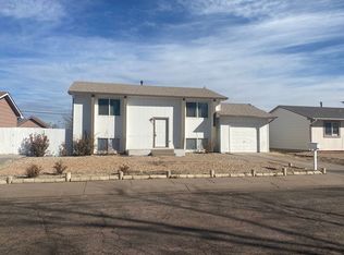 327 Iris Dr, Fountain, CO 80817