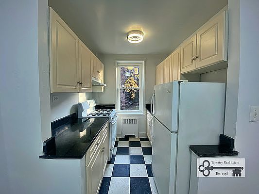 5th image of 85-11 34th Ave #204