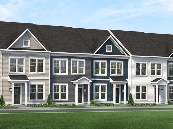 366 Lake Front Dr #J005, Mineral, VA 23117