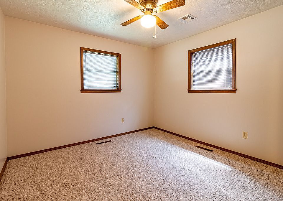1st image of 1116 Cottonwood Ct