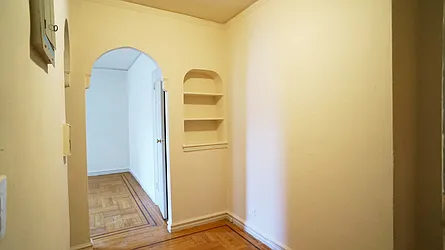 Rented by Karten & Lowe New York Real Estate LLC
