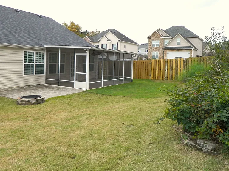 532 Sweet Meadow Dr — Photo 36