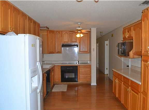 5th image of 10930 Rosemere Dr