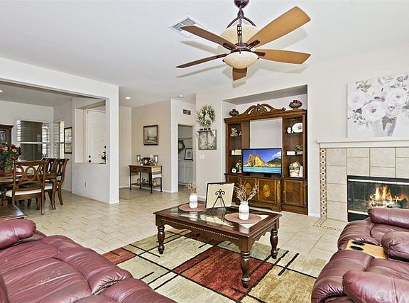4th image of 1804 Jasmine Ct