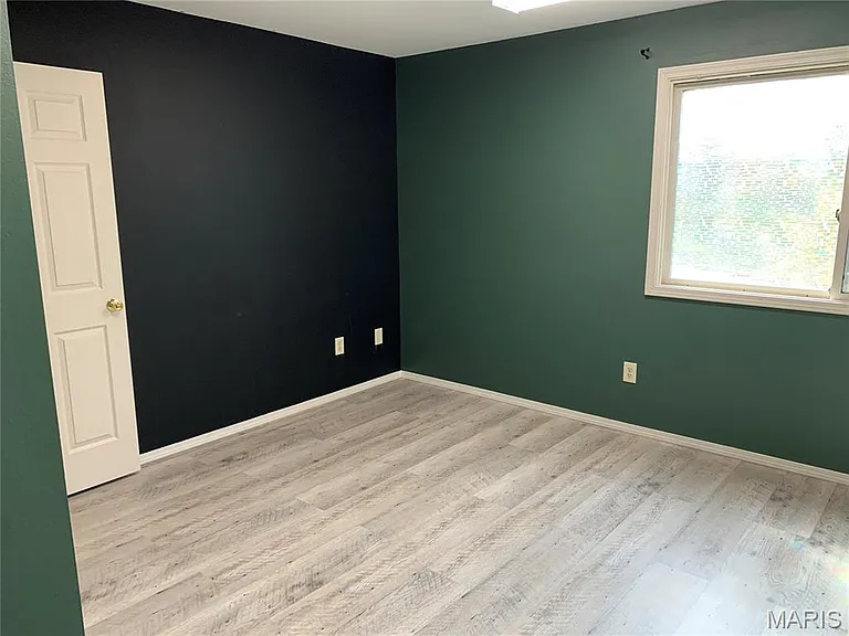 1000 N Truman Blvd #C — Photo 14
