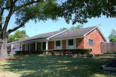 1st image of 1006 Twinbrooke Dr