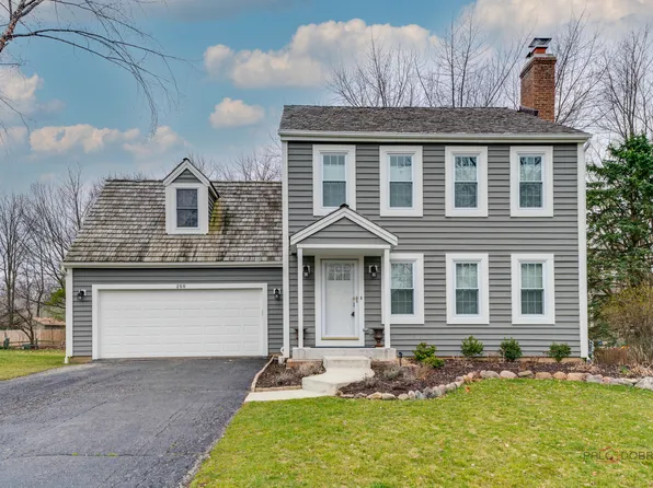 260 Pilgrims Path, Gurnee, IL 60031