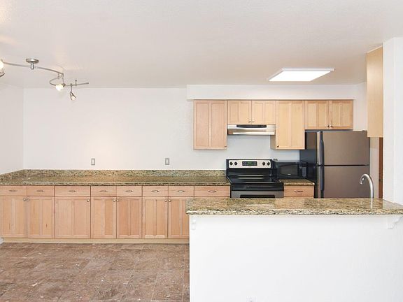 2nd image of 77 Fairmount Ave APT 211