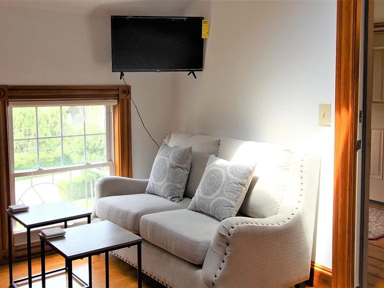 20 Berkeley Ave #7 — Photo 4