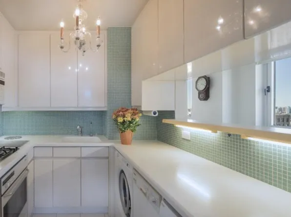 1 Irving Place image 7 of 26