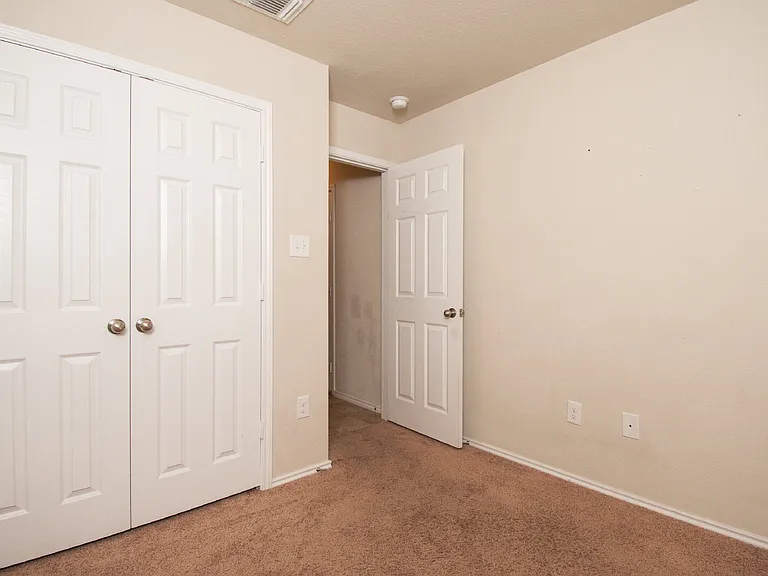 1707 Gigante Dr — Photo 18