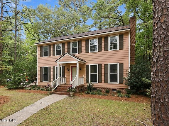 2nd image of 212 Woodhaven Road