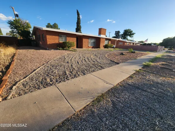 5952 E Eli St, Tucson, AZ 85711