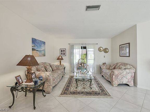 5th image of 3612 SW 11th Ave