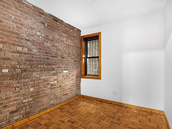 5th image of 258 W 15th St #B1