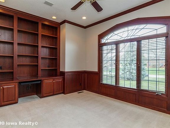 4th image of 4426 Plumwood Dr