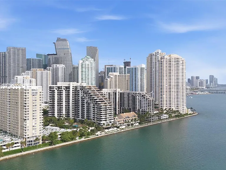 520 Brickell Key Dr #A1615 — Photo 5