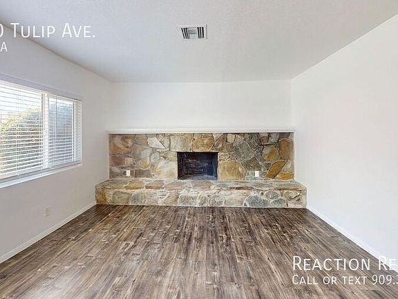 3rd image of 25040 Tulip Ave