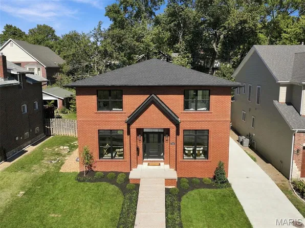 7449 Washington Ave, Saint Louis, MO 63130