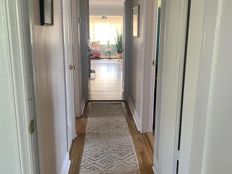 533 E Chester St #UPPER — Photo 12