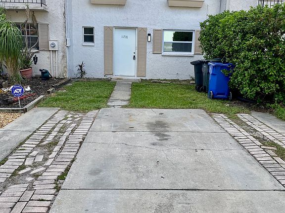 2nd image of 11738 Wesson Cir W