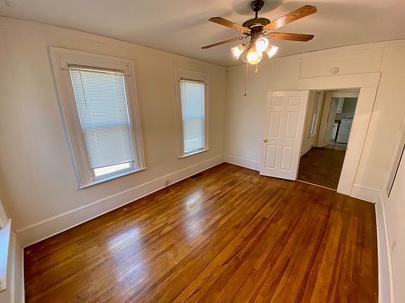 5th image of 902 8th St S