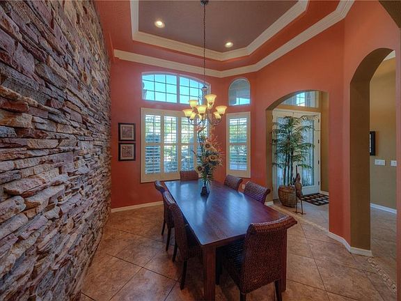 5th image of 1023 Emerald Hill Way