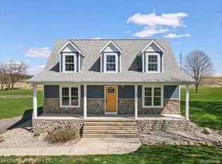 2260 N Blacks Corners Rd, Imlay City, MI 48444