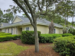 90 Clubhouse Rd APT 6D, Sunset Beach, NC 28468