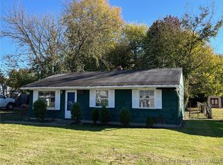3108 Beacon Dr, New Albany, IN 47150
